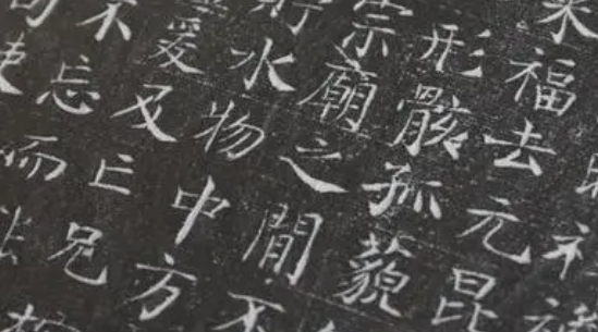 颜真卿的代表作品有哪些?