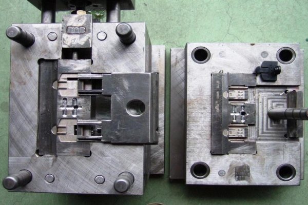 硅胶模具和塑料模具有什么不同