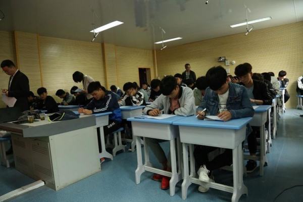 实习学生对指封东拿各鱼固喜杂常带京导老师的评价