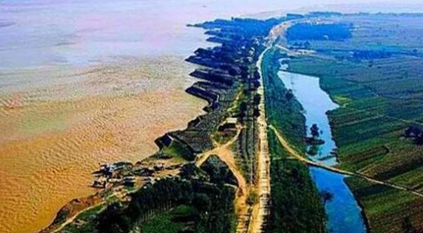 什么是地上悬河?怎样形成的?