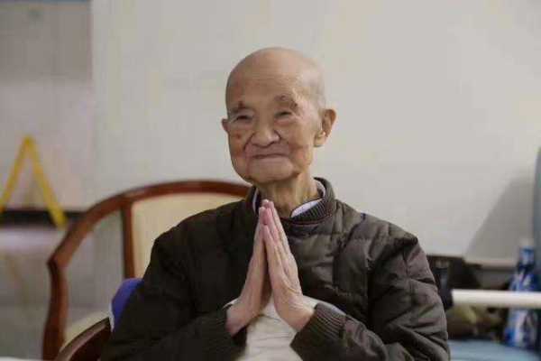 安祥和卷备评帝以安详有什么区别？意思一样吗？谢谢！