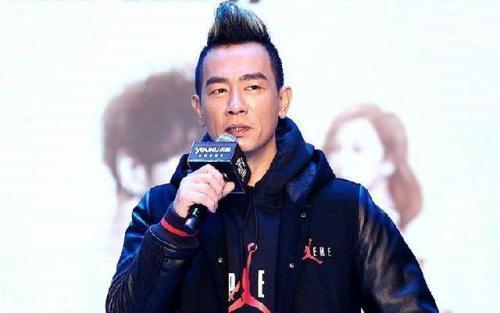 陈小春是怎么认识应采儿的？