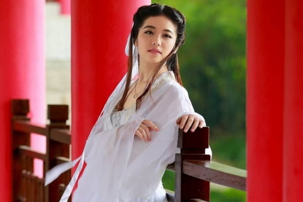 古代女子及笄和来自将笄分别指的是几岁，这些说法是从什么时候来的？