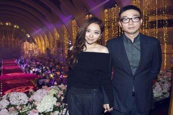 冯轲和张靓颖为什么离婚？
