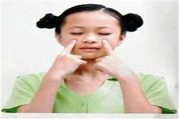 眼保晚消思健操音乐口令？