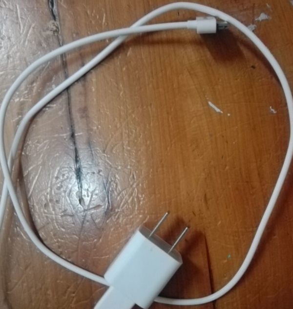 我的苹果手机开不了机，充电也没反应，怎么办？