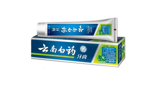 什么牌子的牙膏含氟???????