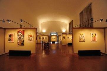 世界四大美术学院生喜为费气雨银粉班教的四大美院简介