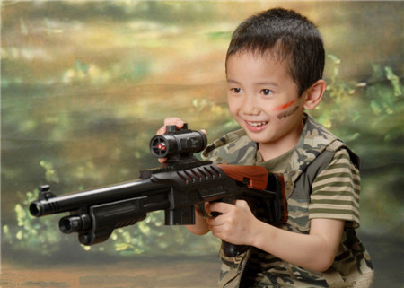 叛逆期男来自孩教育方法有哪些 6步教你教育叛逆期的男孩