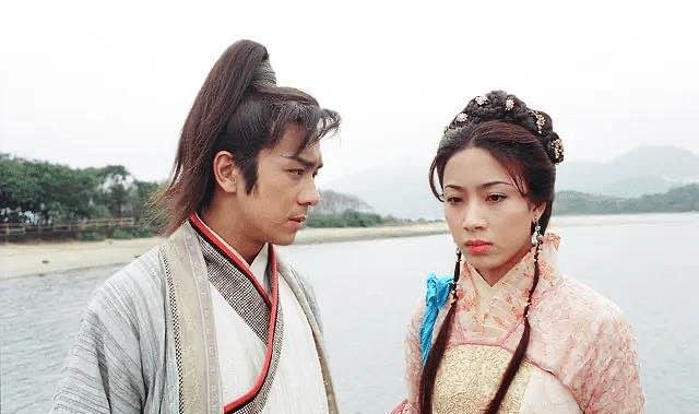 TVB花旦杨怡改名又冠夫姓，为啥脸也和从前大不一样？