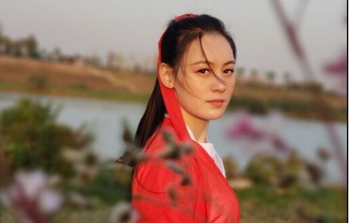 抖音唐艺个人简历身高是什么?