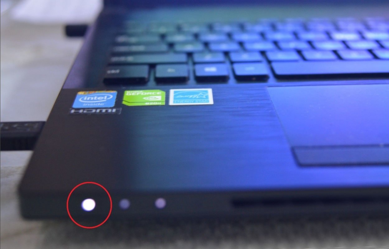 电脑睡眠后无法唤醒，屏幕不亮如何解决？