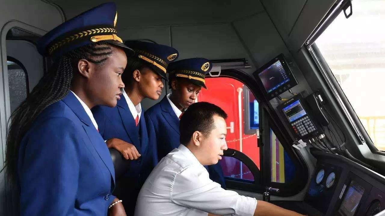 最“豪华”的非洲火车站在哪里,究竟有多豪华呢?