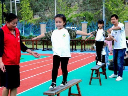 长沙教师招聘男考生4分进复审，工作人员是如何回应的？