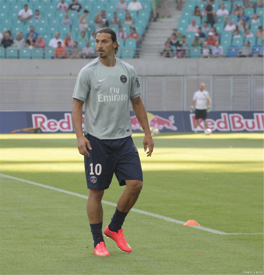 为什么伊布被叫做大奉先，是因为他长得像吕布吗？