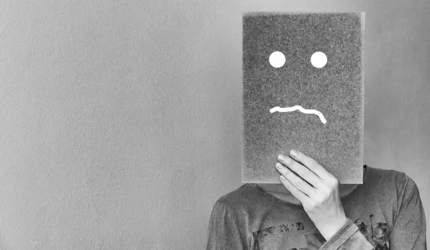 俞敏洪称很多年轻人没有退身之所，年轻人不安和焦虑的原因是什么？