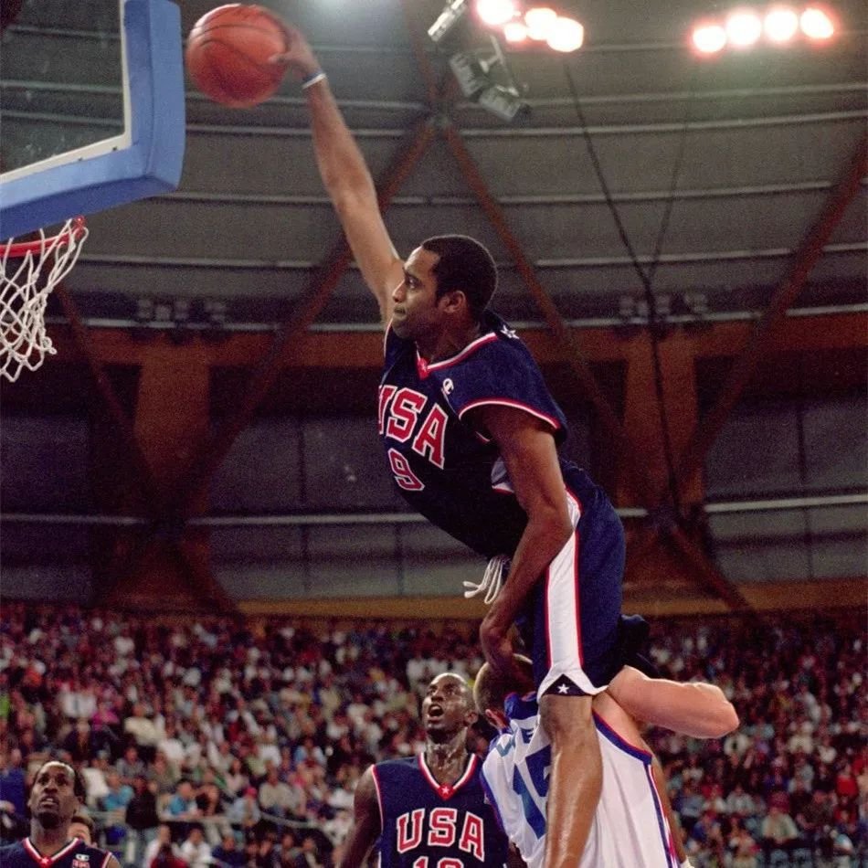 当年梦六队是怎么丢掉奥运冠军的?