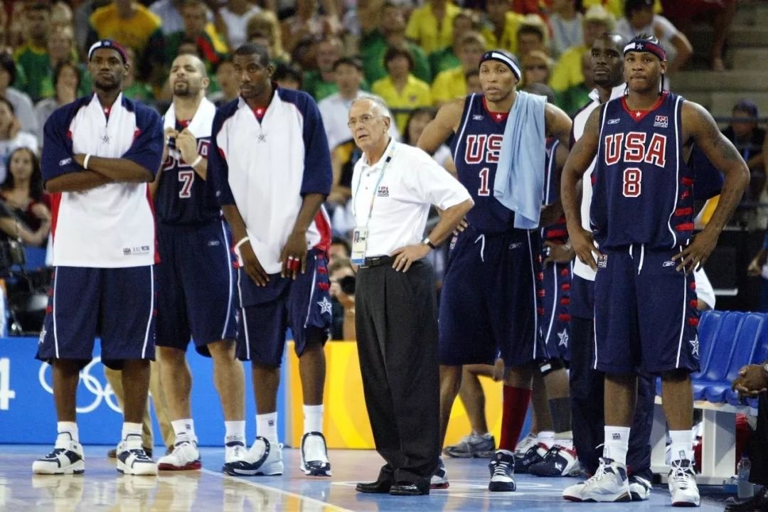 当年梦六队是怎么丢掉奥运冠军的?