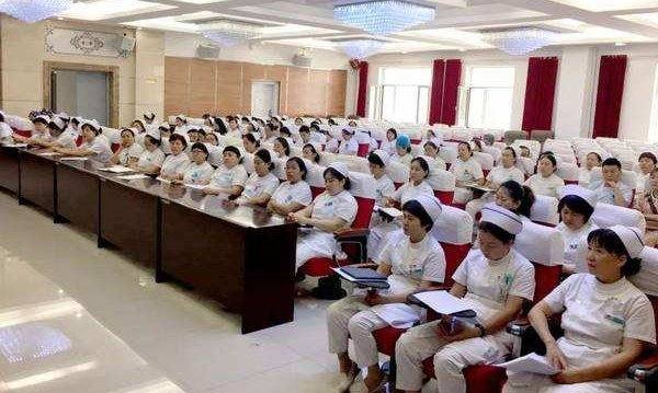 男生初中毕业学什么技术以后有前途?