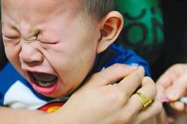 小时候注射室打针,都遇到什么尴尬事情?