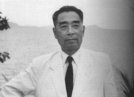 “面壁十年图破壁”是谁的诗句﹖