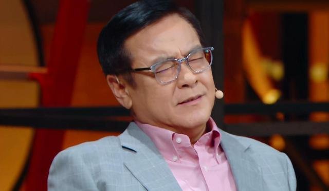 撑起《演员请就位》收视的尔冬升年轻时有着怎样的故事?