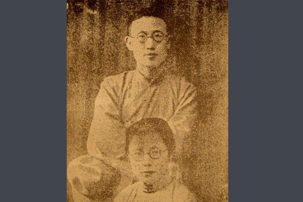 新月派和朦胧诗派的代表人物及代表作？