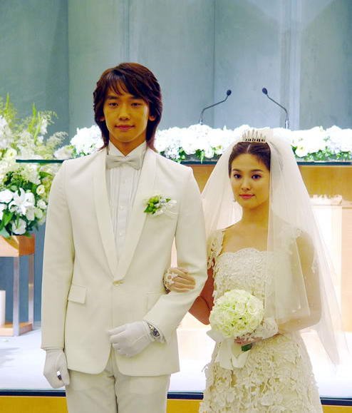 有韩剧《浪漫满屋》剧情详细概述吗?讲了什么啊?