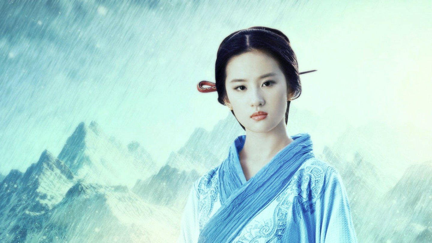 刘亦菲被问“第一次”给了谁,娇羞的回答,她到底给了谁?