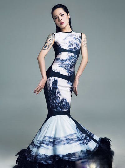 时诗的四任男朋友是谁 他的男朋友是汤少吗