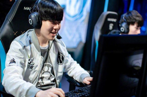 ig夺冠时的五个队员