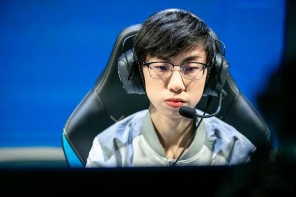 ig夺冠时的五个队员