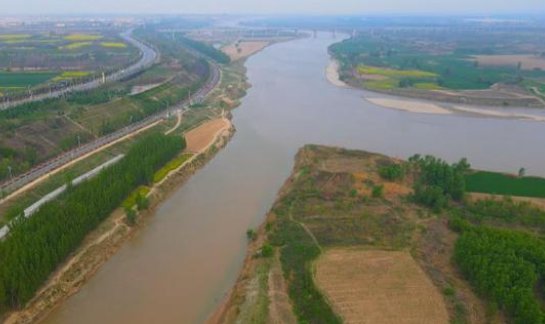 成语“泾渭分明”中的自然景象可以在哪里看到？