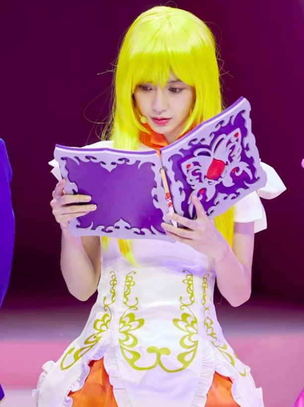 baby说自己是从魔仙堡来的，你觉得她这次的魔仙堡造型如何？