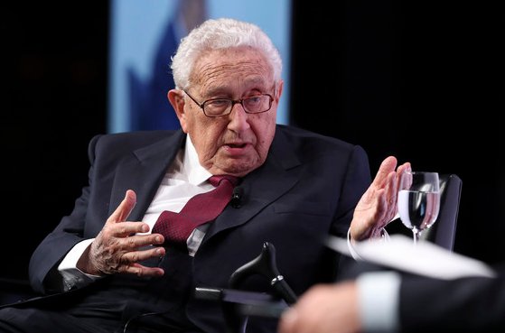 基辛格今年多少岁？