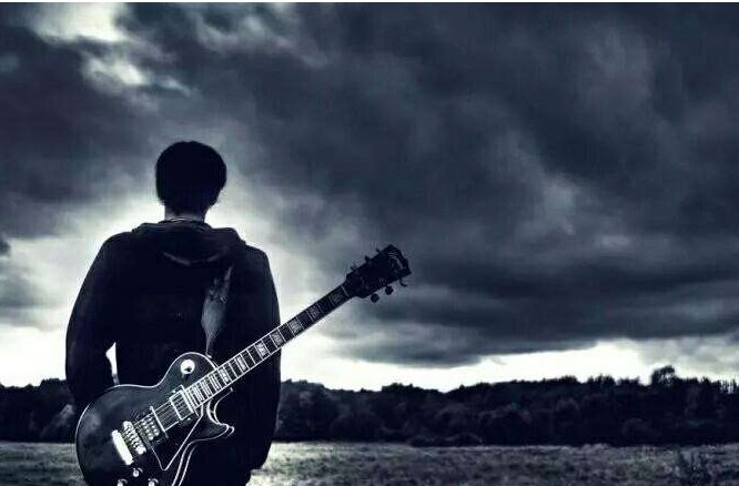 三女洗浴会所“迷奸”一男子，使其丧失性功能，这男的以后咋办？