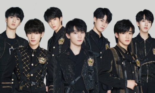 马嘉祺高中复读选哪里?