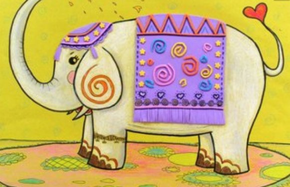 脸上长勾子，头边绑扇子，四根粗柱子一条小辫子打一动物。