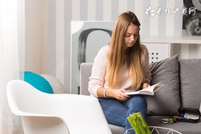 八胜肽和六胜肽的区别是什么 八胜肽三色凝胶晚上可以用吗