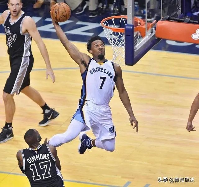 山东男篮官宣签约前火箭旧将坎南,将和塞尔登组成双小外援,双小外援会获得成功么?