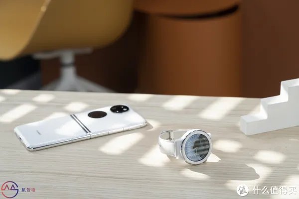 华为WATCH GT 3 Pro测评：美到天际的“小瓷表”