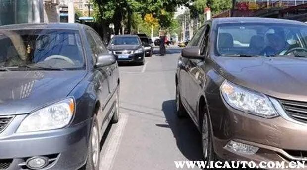 侧方位停车技巧图解30，侧方位停车怎么调30cm