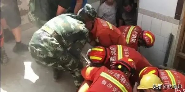 山西饭店坍塌，造成严重后果，饭店老板需要承担怎样的责任？