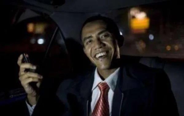 印尼伊尔哈姆·阿纳斯：山寨版奥巴马（火遍了东南亚）