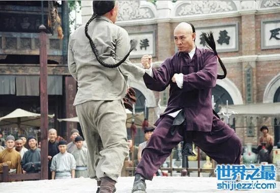 霍元甲后人状告李连杰，怒斥电影对霍家名誉损害 