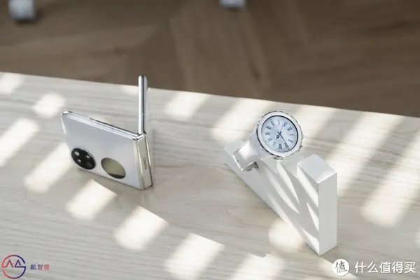 华为WATCH GT 3 Pro测评：美到天际的“小瓷表”