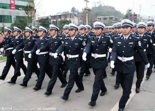 江苏23岁民警突遭车祸牺牲