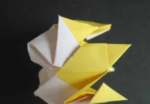 图解《越狱》中纸玫瑰的折法