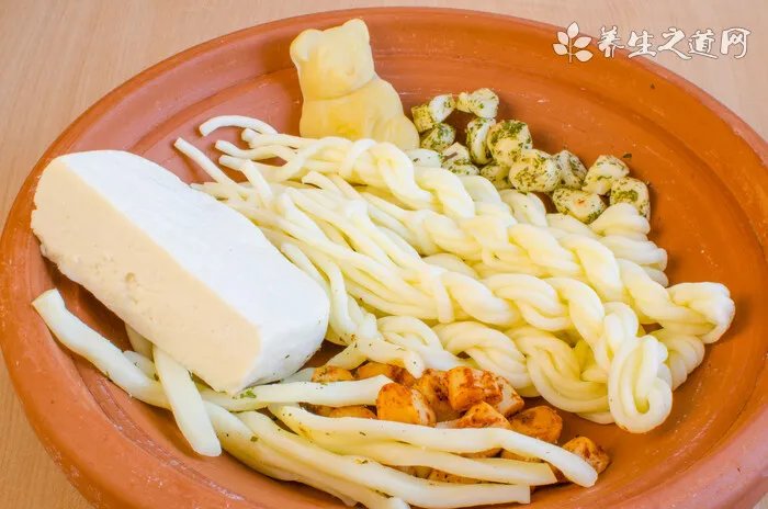 有没有去红血丝的面膜 自制去除红血丝面膜方法