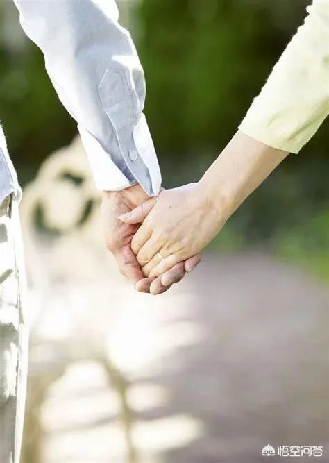 在一起三年，对她越好，她越想和你分手，这是为什么呢？